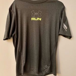 Men’s Under Amour running shirt